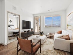 Pinyon Apartments in Reno, NV - Building Photo - Building Photo