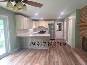 3023 Huffines Dr in Burlington, NC - Building Photo - Building Photo