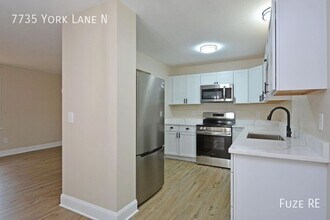 7735 York Ln N in Brooklyn Park, MN - Building Photo - Building Photo