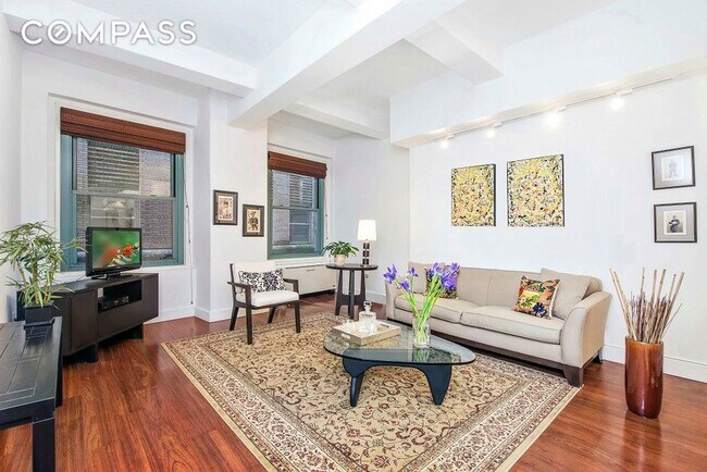 80 John St, Unit 3E in New York, NY - Building Photo - Building Photo