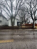 2509 E 10th St in Indianapolis, IN - Building Photo