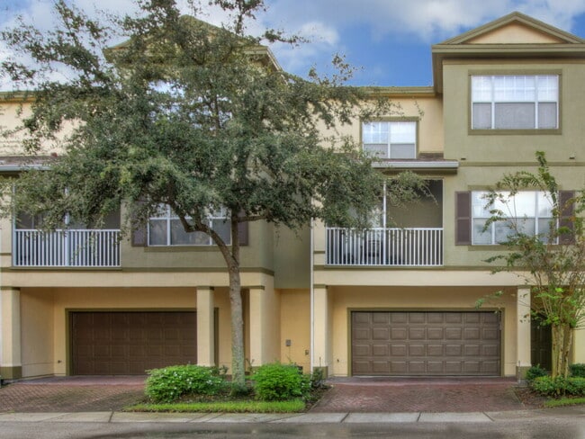 property at 2460 Grand Central Pkwy