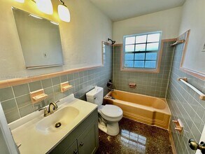 432 NE 22nd Ave in Pompano Beach, FL - Building Photo - Building Photo
