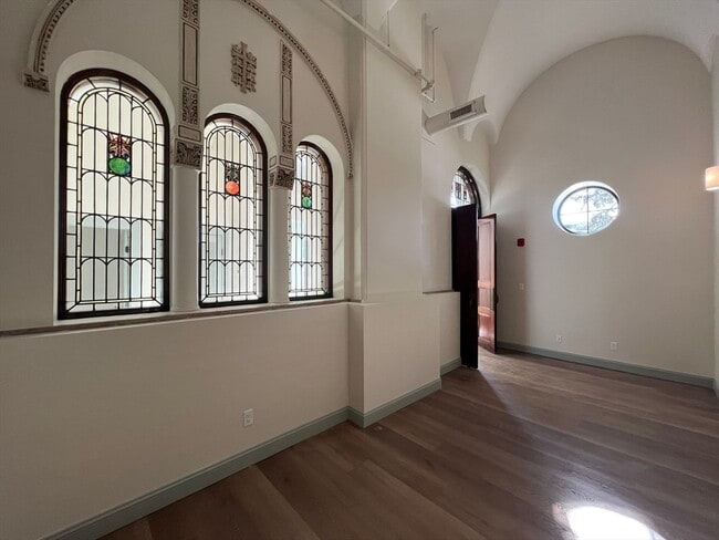 property at 160 Seabury St