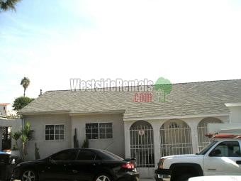 910 Robinson St, Unit 910