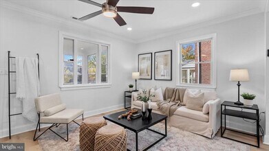 2529 Liberty Pkwy in Dundalk, MD - Building Photo - Building Photo