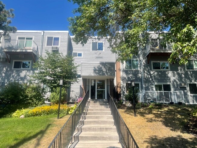 property at 333 8th St SE