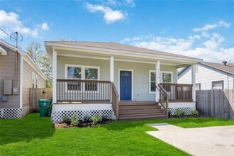 7950 Miley St in Houston, TX - Building Photo - Building Photo