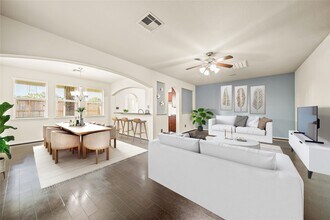 4027 Waterford Ln in Missouri City, TX - Building Photo - Building Photo