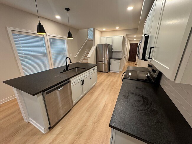 property at 1234-1236-1236 Summit St