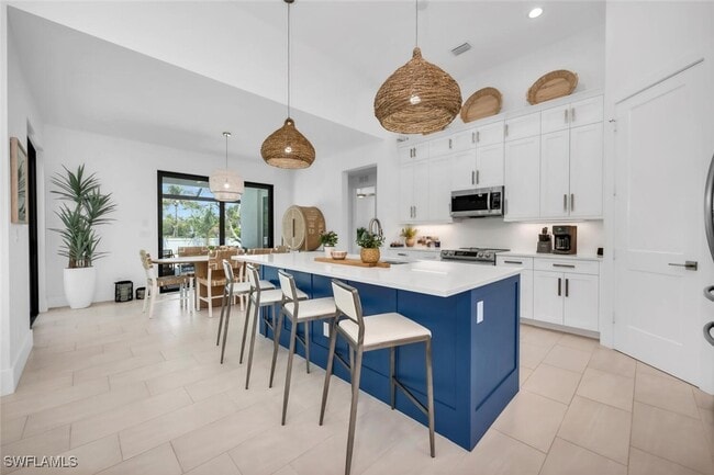 property at 1432 Collingswood Ave