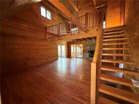 2405 Mountain Rd in Alpharetta, GA - Building Photo