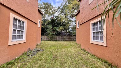 13984 Morning Glory Dr in Wellington, FL - Building Photo - Building Photo