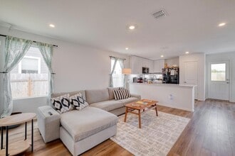 2700 Schwartz Ln in Pflugerville, TX - Foto de edificio - Building Photo