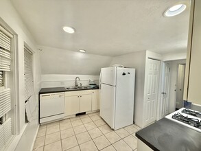 20 Park Rd in Brockton, MA - Building Photo - Building Photo