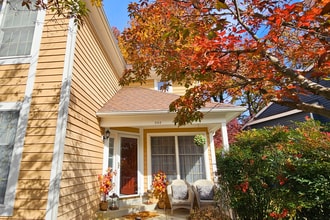 908 Berwick Dr in Annapolis, MD - Foto de edificio - Building Photo