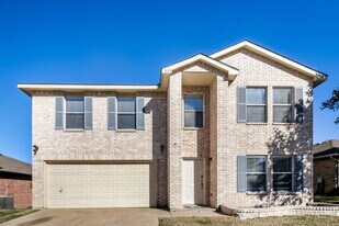 532 Hertford St in Crowley, TX - Building Photo