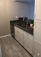 511 Aurora Ave in Naperville, IL - Building Photo - Building Photo