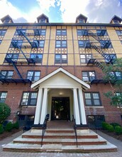 Hillside Gardens Apartment Homes in Nutley, NJ - Building Photo - Building Photo