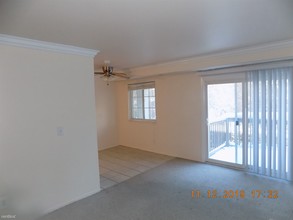 45250 Keding St-Unit -Apt 301 in Utica, MI - Building Photo - Building Photo