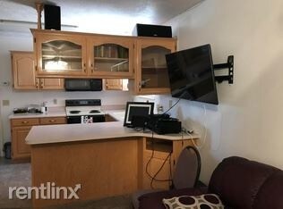 1150 W Red Hills Pkwy in Washington, UT - Building Photo