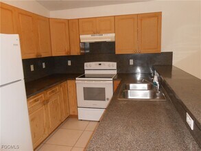 4944 Golfview Blvd in Lehigh Acres, FL - Building Photo - Building Photo