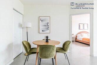 729 NW 2nd St in Miami, FL - Building Photo - Building Photo