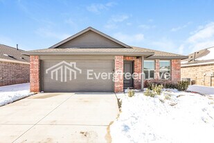 3713 Los Cabos Dr in Mustang, OK - Building Photo