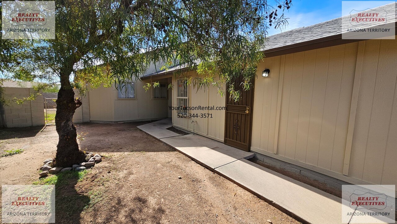 806 E Alaska St in Tucson, AZ - Building Photo