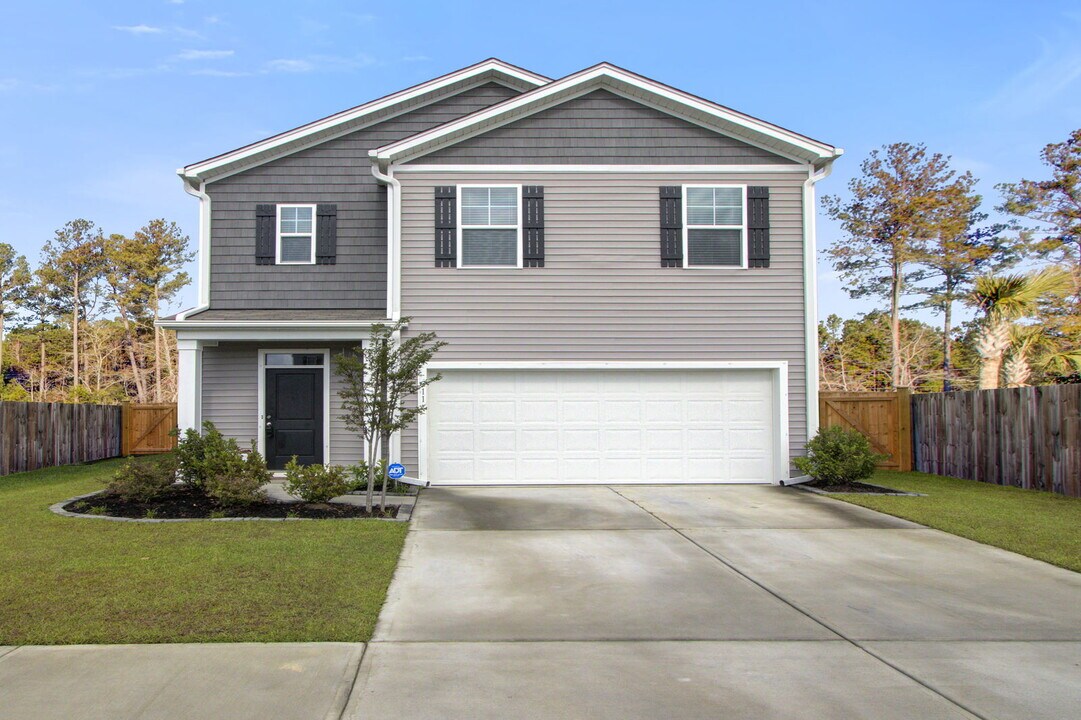 311 Bear Paw Ln in Summerville, SC - Building Photo