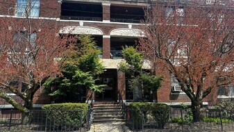 317 Summit Ave, Unit 8 in Boston, MA - Building Photo