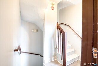 325 Chestnut St in New Britain, CT - Building Photo - Building Photo