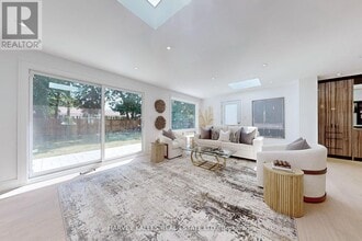 29 Parmbelle Crescent in Toronto, ON - Building Photo - Building Photo