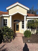 11375 Dancing River Dr in Venice, FL - Building Photo