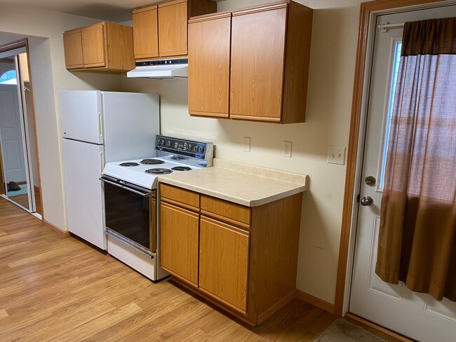 1034 S 7th Ave in Wausau, WI - Building Photo - Building Photo