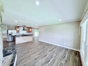 417 Glendale Dr in Johnson City, TN - Building Photo - Building Photo