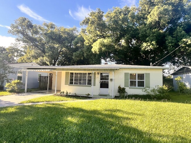 124 W Hazel St in Orlando, FL - Building Photo - Building Photo