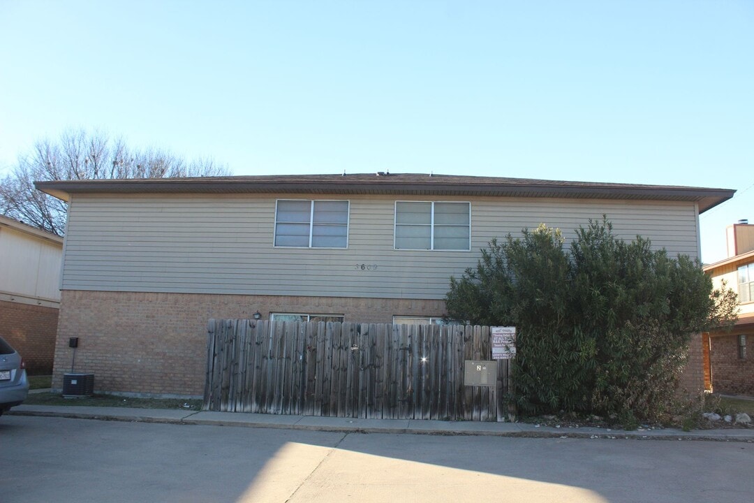3609 Hereford Ln in Killeen, TX - Foto de edificio