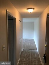 3801 St Barnabas Rd, Unit T201 in Silver Hill, MD - Building Photo - Building Photo