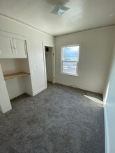 1744 Laurel St in Klamath Falls, OR - Building Photo - Building Photo