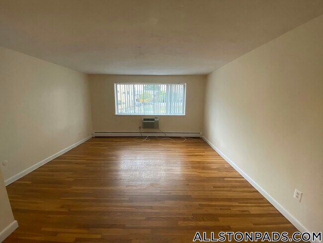 75 Gardner St, Unit 14 in Boston, MA - Building Photo - Building Photo