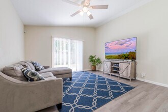 1306 Wild Daisy Ln in West Palm Beach, FL - Building Photo - Building Photo