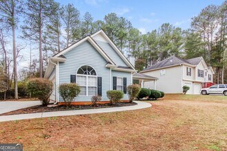 9125 Comstock Ct in Covington, GA - Building Photo - Building Photo