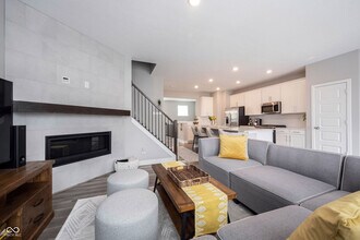 13820 Tender Dr in Carmel, IN - Building Photo - Building Photo