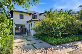 436 NE 88th St in El Portal, FL - Building Photo - Building Photo