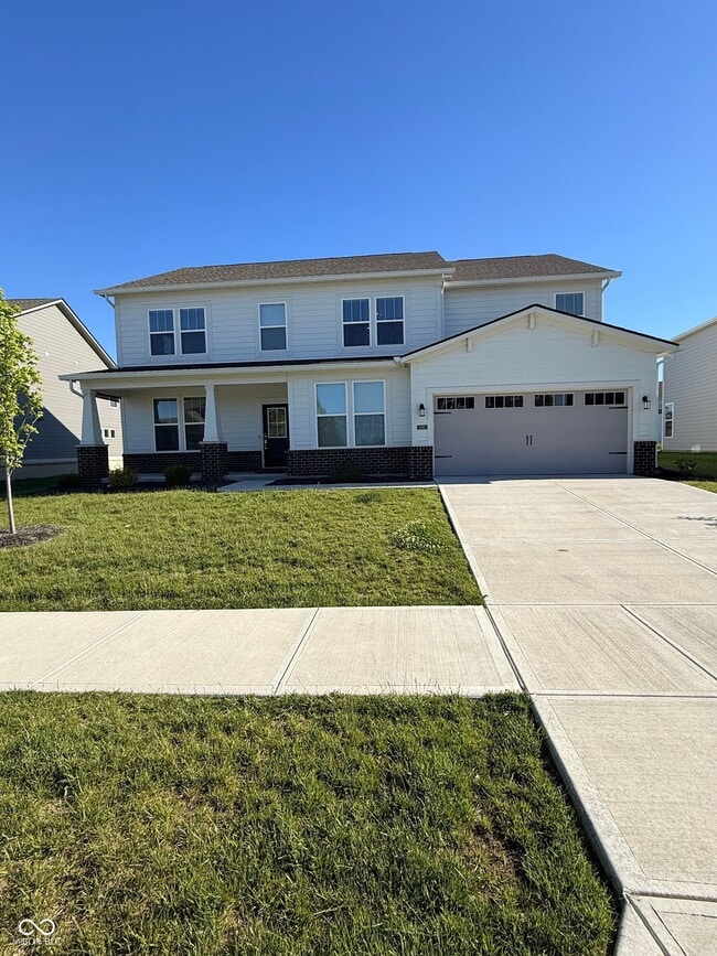 property at 1046 Elmwood Ln