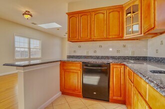 24 Emerson Ave in Jersey City, NJ - Building Photo - Building Photo