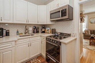 226 Jefferson St in Hoboken, NJ - Building Photo - Building Photo