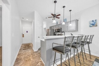 612 River Oaks Dr in Myrtle Beach, SC - Building Photo - Building Photo