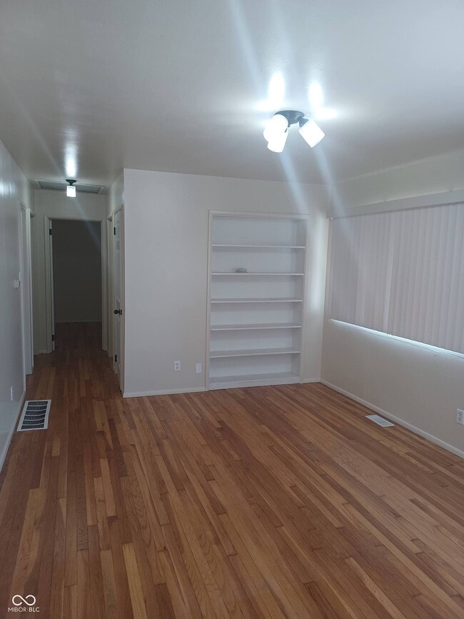 33 S Post Rd in Indianapolis, IN - Building Photo - Building Photo